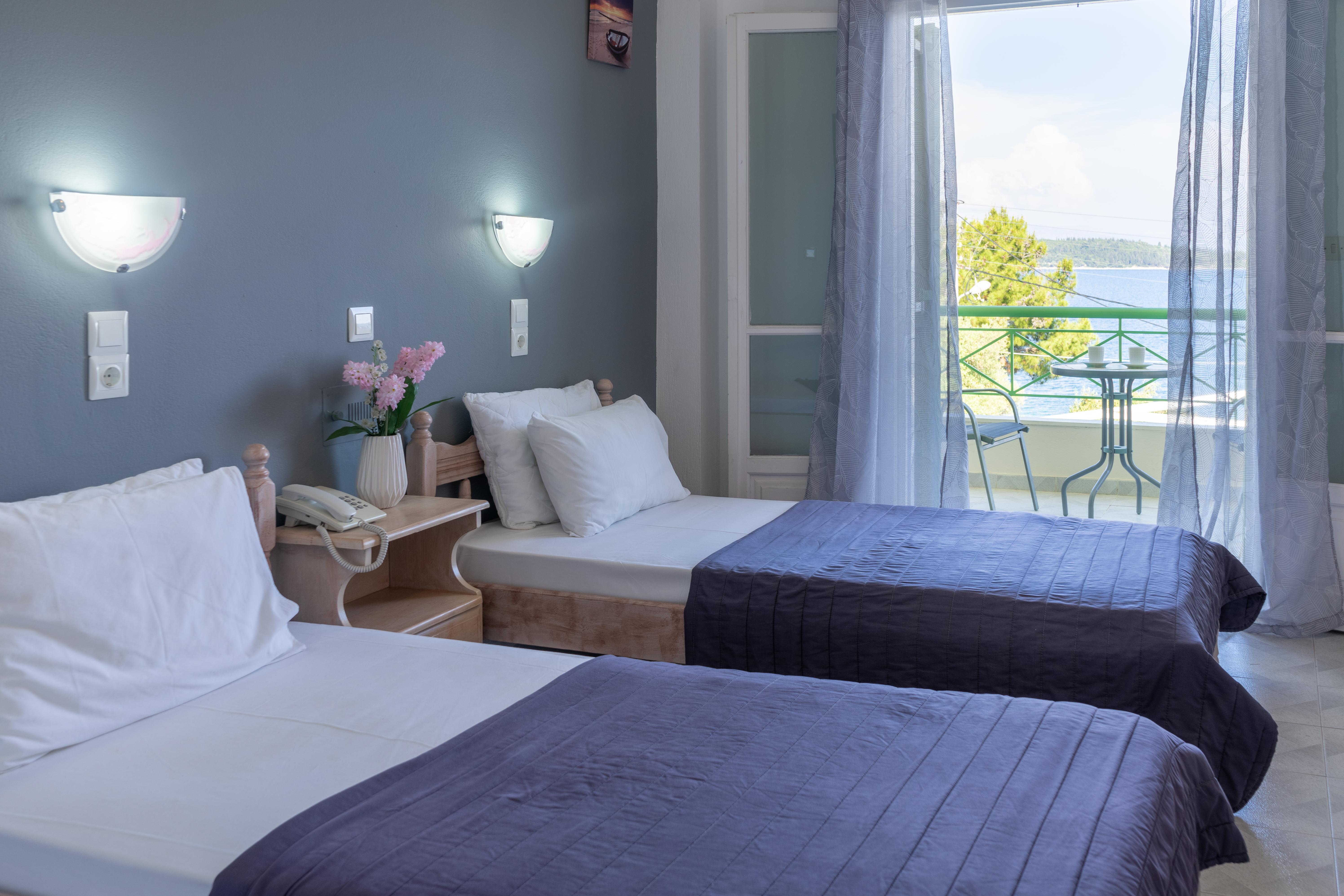 Tropicana Inn Nydri  Dış mekan fotoğraf